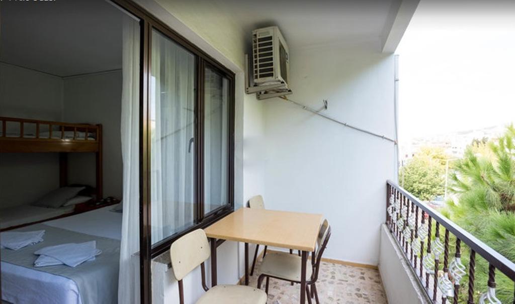 Pak - Adult Only Hotel